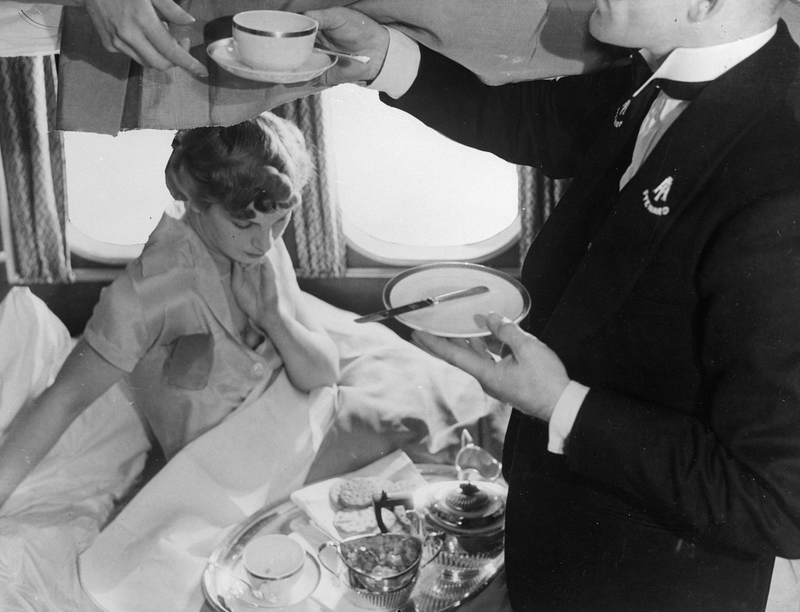 Illustration for article titled What International Air Travel Was Like in the 1930s